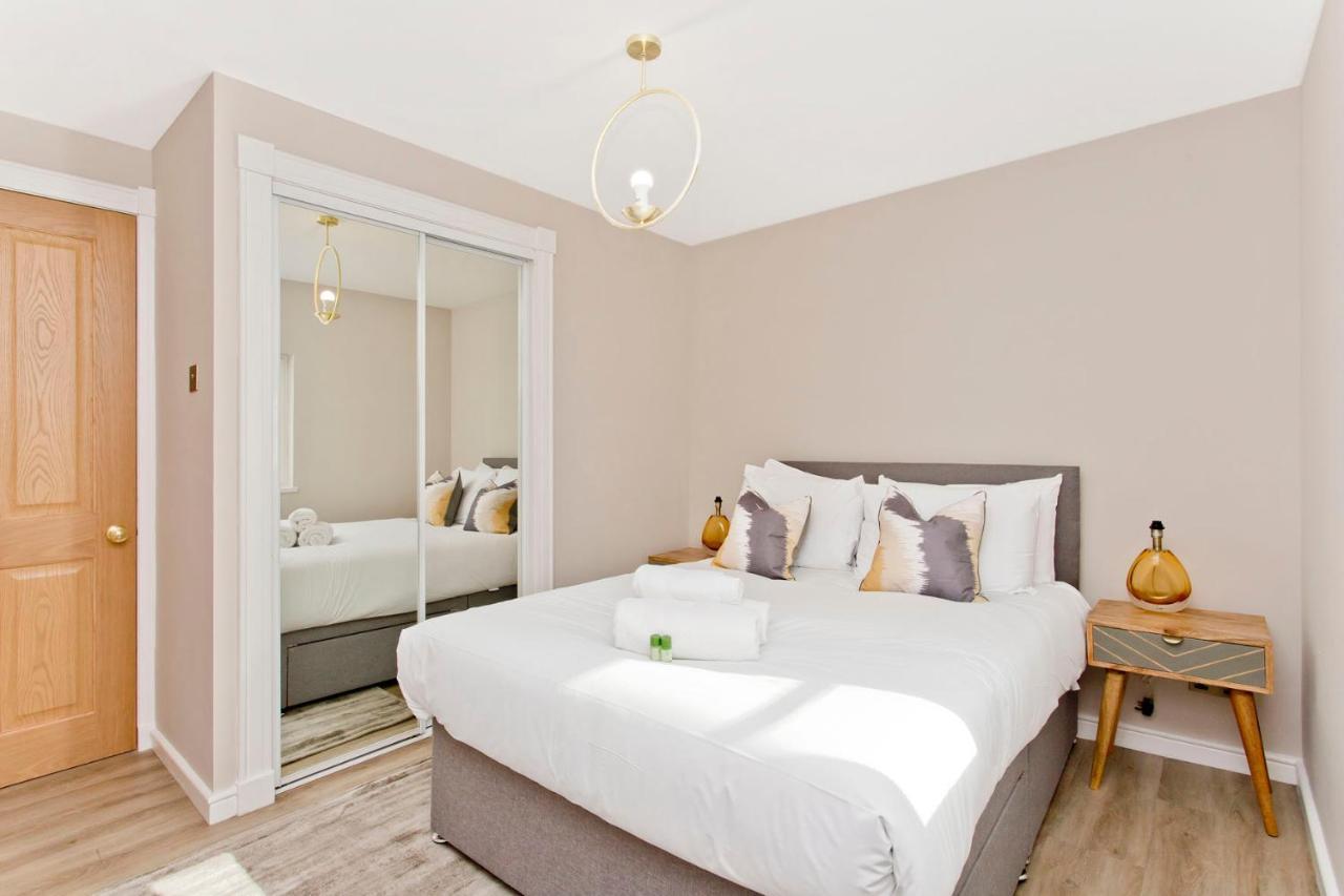 Newly Reno'D 2 Bed With Free Parking Apartman Edinburgh Kültér fotó